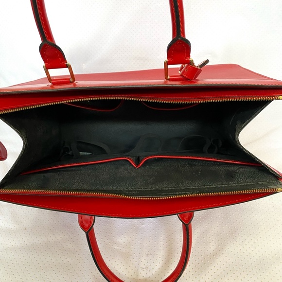 Louis Vuitton Riviera epi leather top handle(AS IS) - Picture 5 of 16